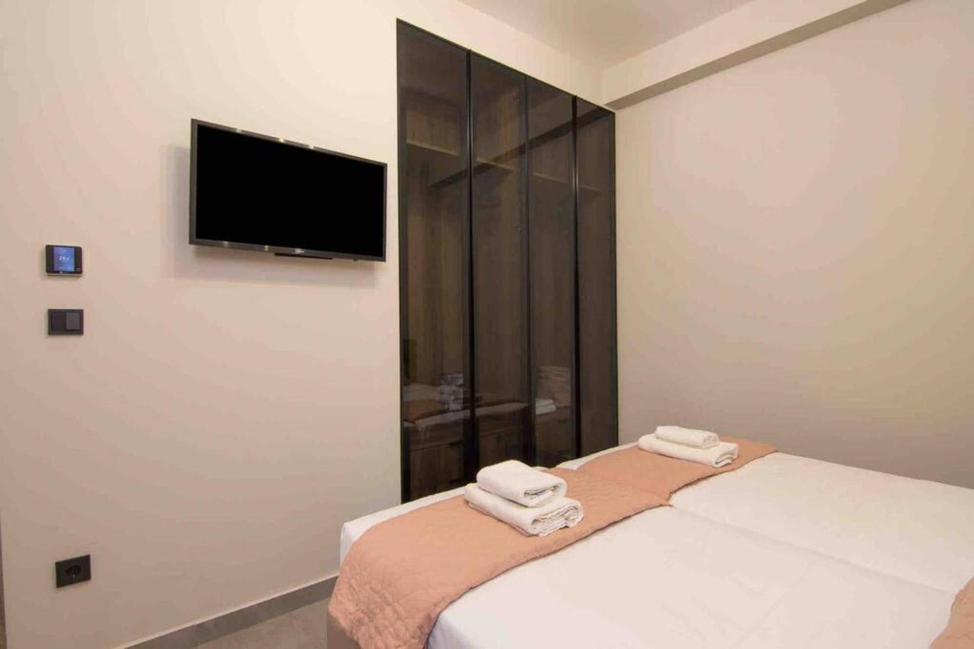 Blue Pearl At Glufada Sea Side Apartment Athens Luaran gambar