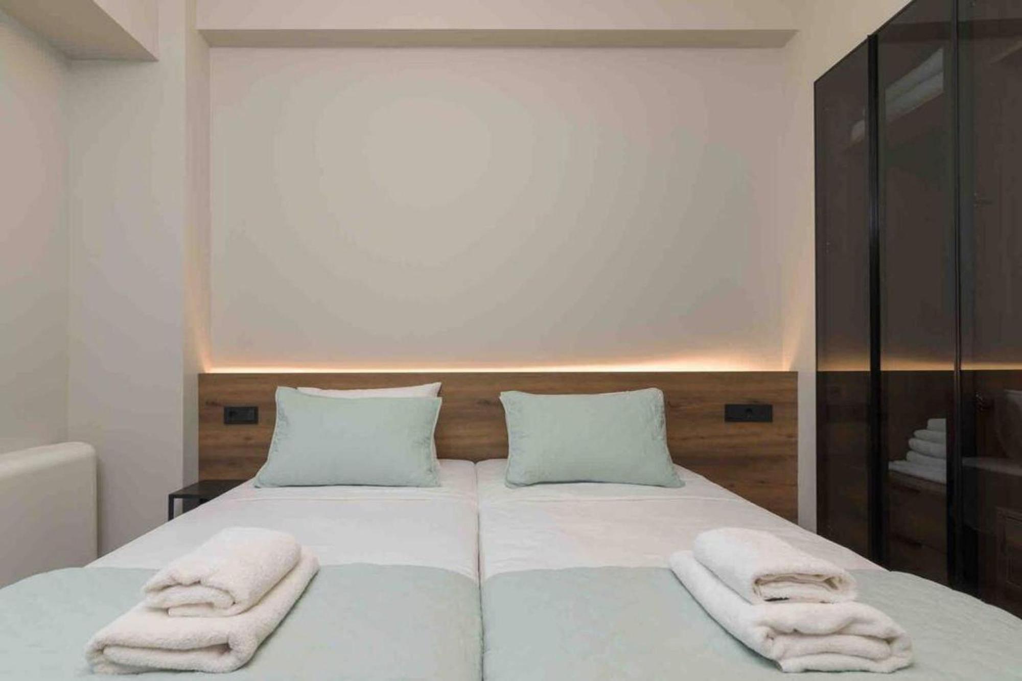 Blue Pearl At Glufada Sea Side Apartment Athens Luaran gambar
